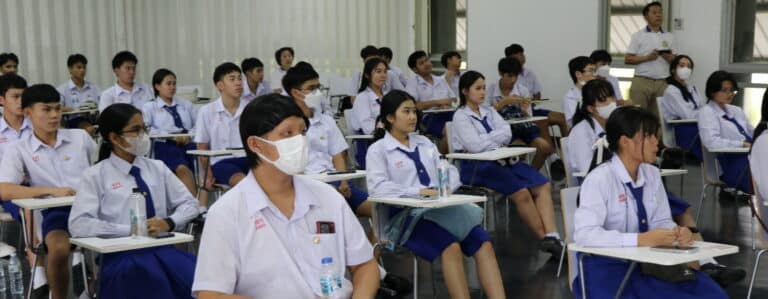 ต้อนรับคณะครูและนักเรียนชั้นมัธยมศึกษาปีที่ 5 โรงเรียนอัสสัมชัญ ศรีราชา เข้าเยี่ยมชมคณะสหเวชศาสตร์