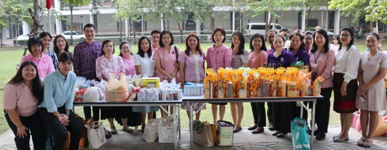 ทำบุญตักบาตรข้าวสารอาหารแห้งแด่พระภิกษุ เนื่องในโอกาสขึ้นพุทธศักราชใหม่ ๒๕๖๗